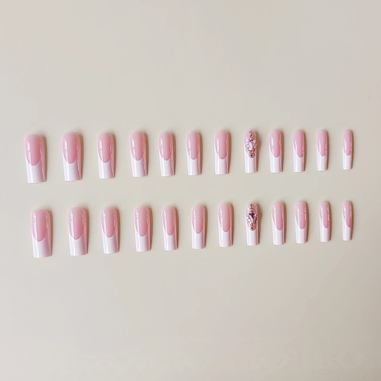 Glamouröse Acryl-Nägel Brehn