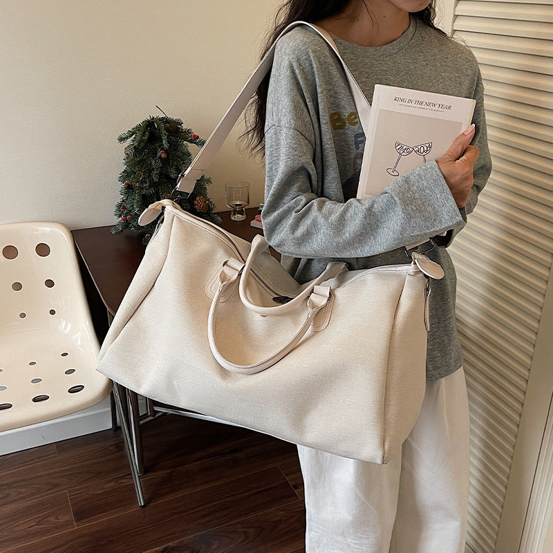 Reisetasche mit Multifunktionalen Fächern und Elegantem Design Brehn