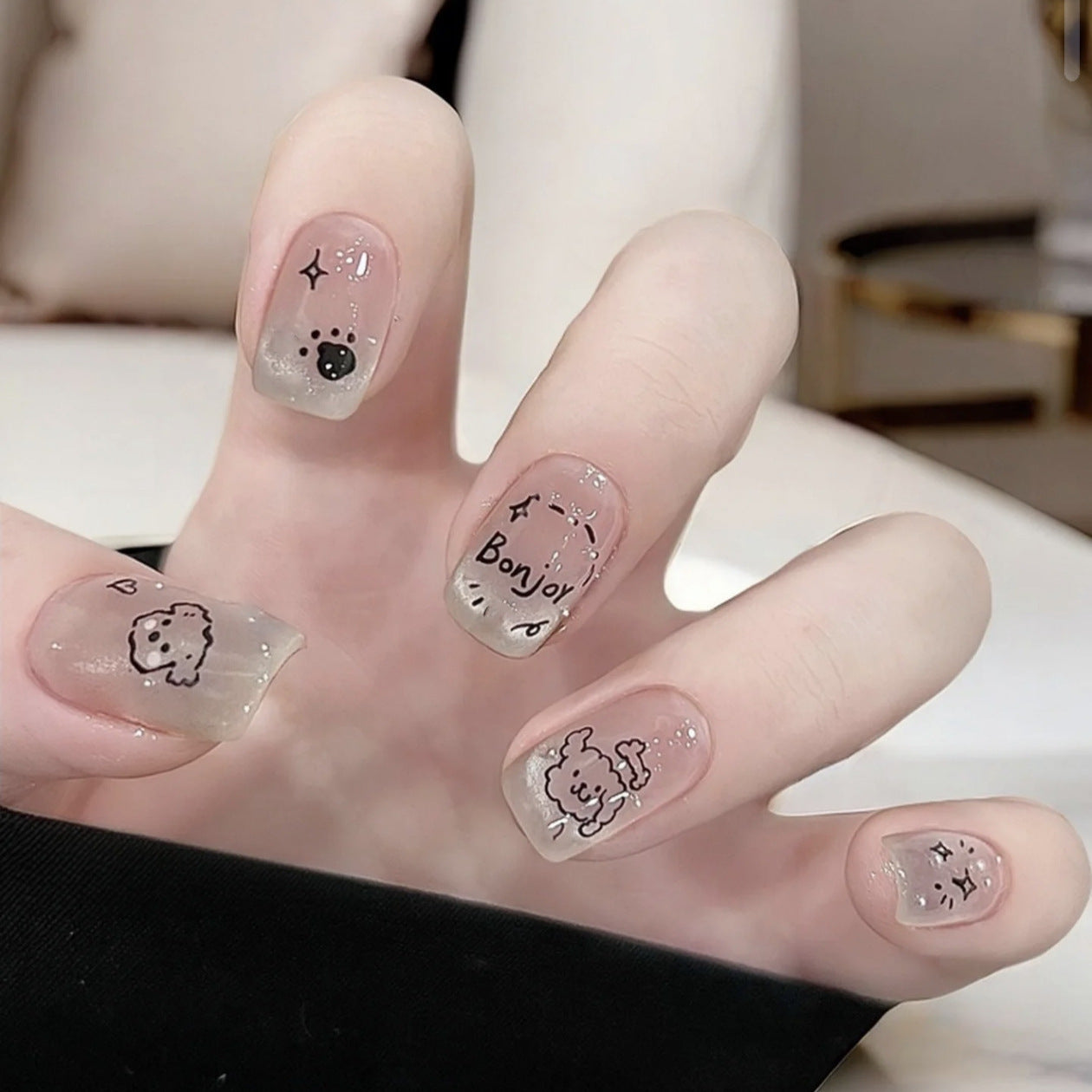 Trendige Press-On Nagelkunst Set Brehn