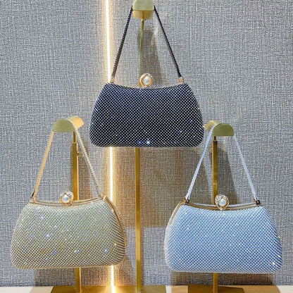 Strass-besetzte Abendhandtasche