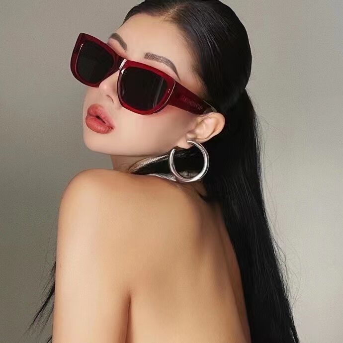 Damen trendige Sonnenbrille im innovativen Cat-Eye Design Brehn