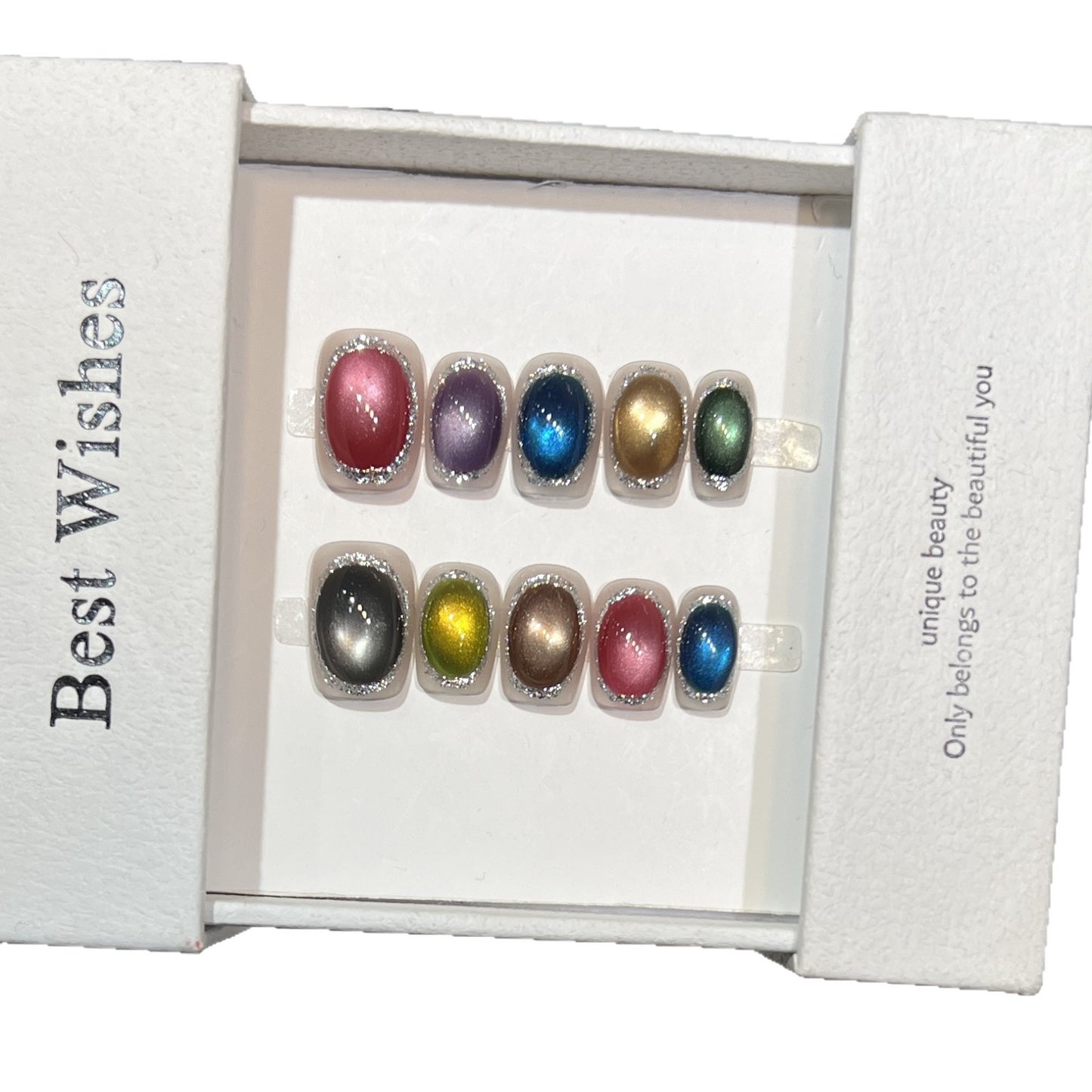 Bunte metallische Press-On Nagelset mit glitzernden Akzenten Brehn