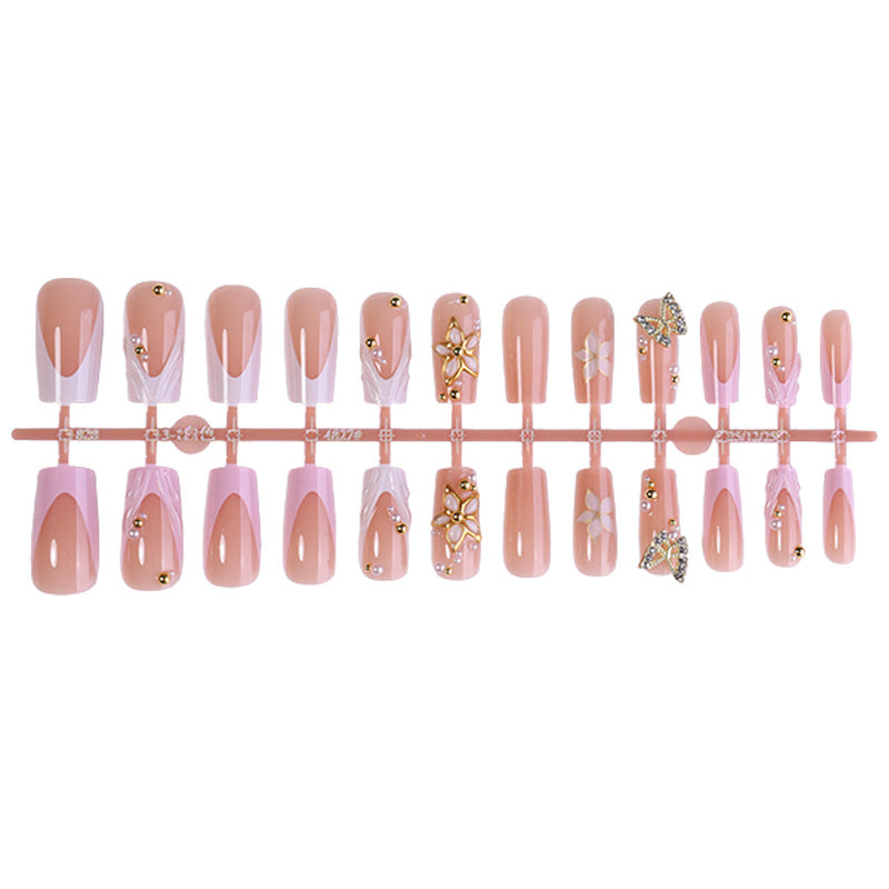 Dekoratives Press-On Nagelkunst-Set mit Kristallakzenten Brehn