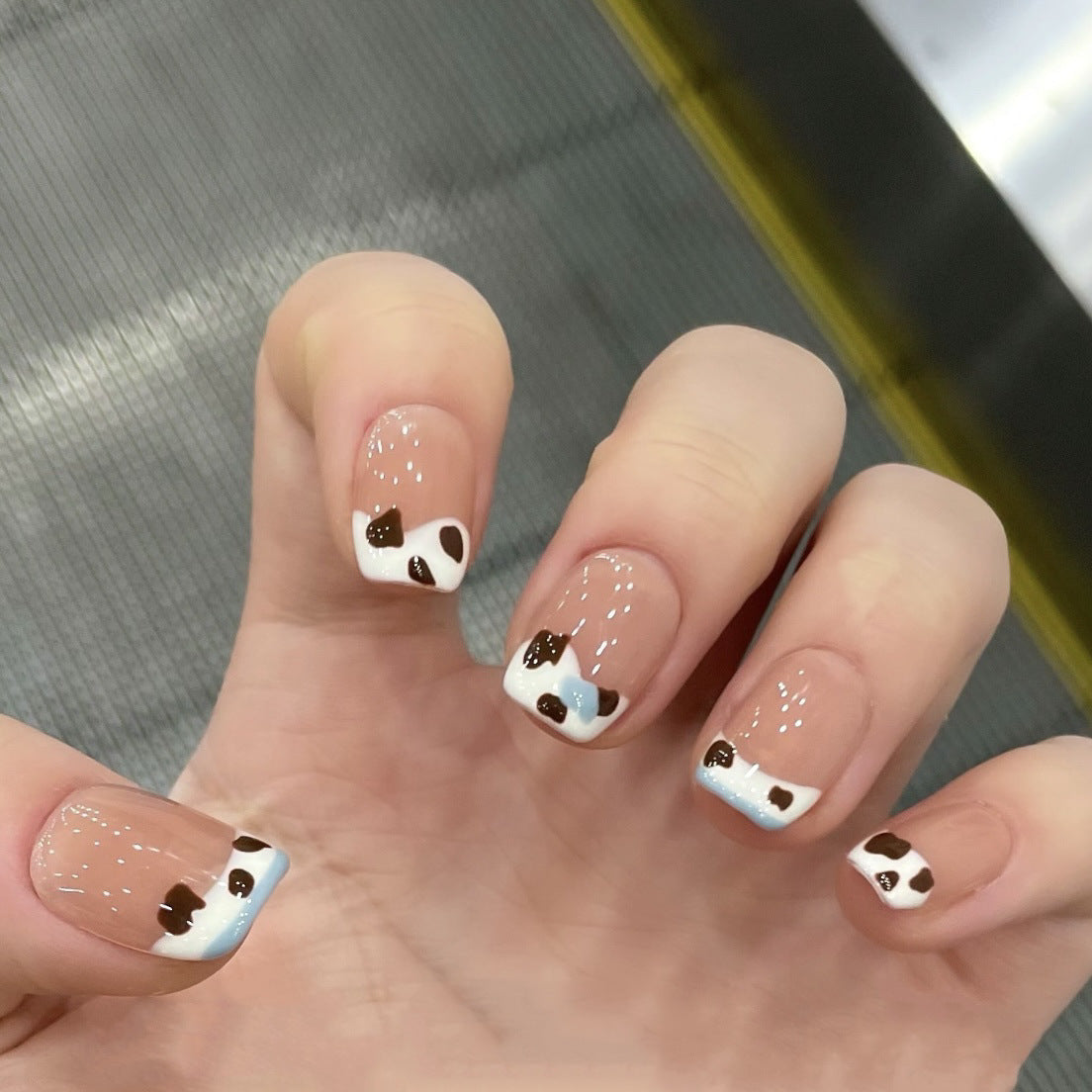 Kunstnägel mit Tierischem Design Brehn