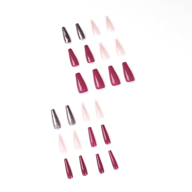 Kunstvolle Nagelverlängerungen mit Glamourösen Glitzereffekten Brehn