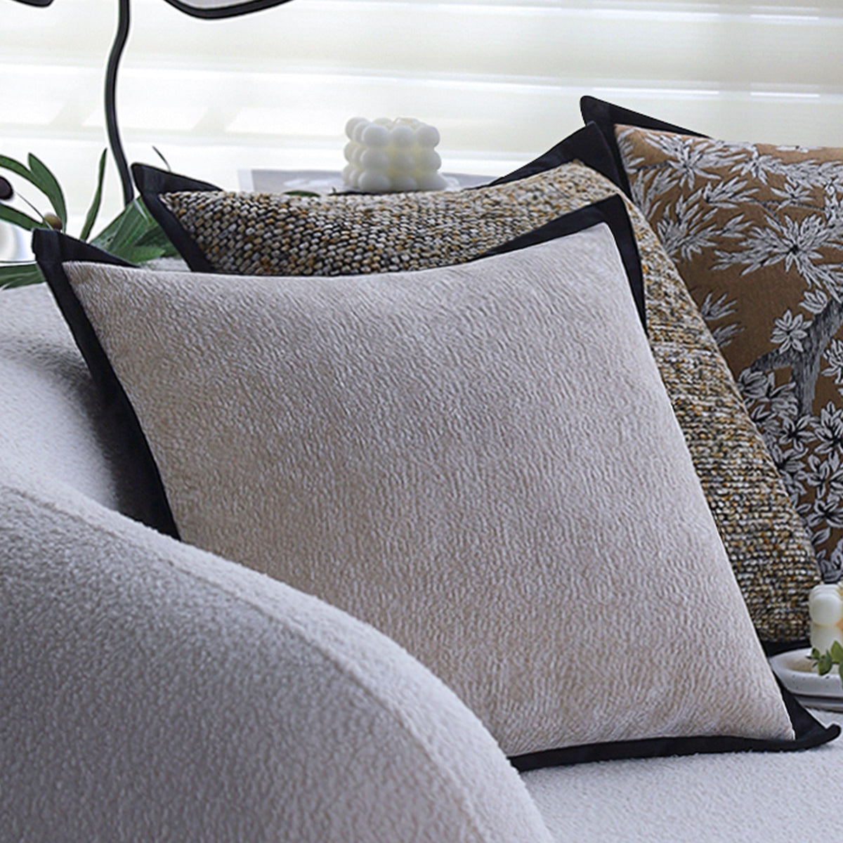 Elegantes Kuschelkissen