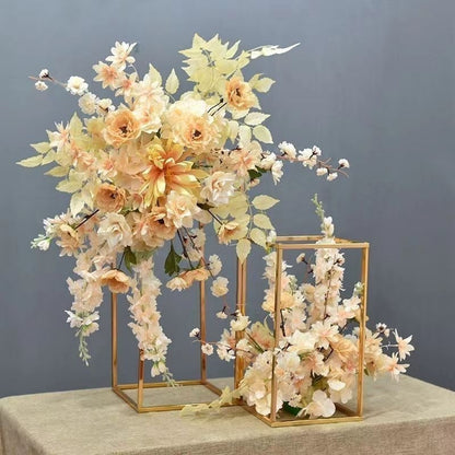 Dekoratives Florales Mittelstück  1790477146
