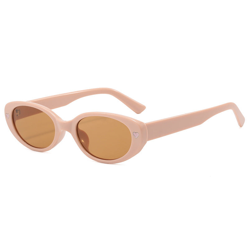 Chic Herz-geschmückte Katzenaugen-Sonnenbrille Brehn