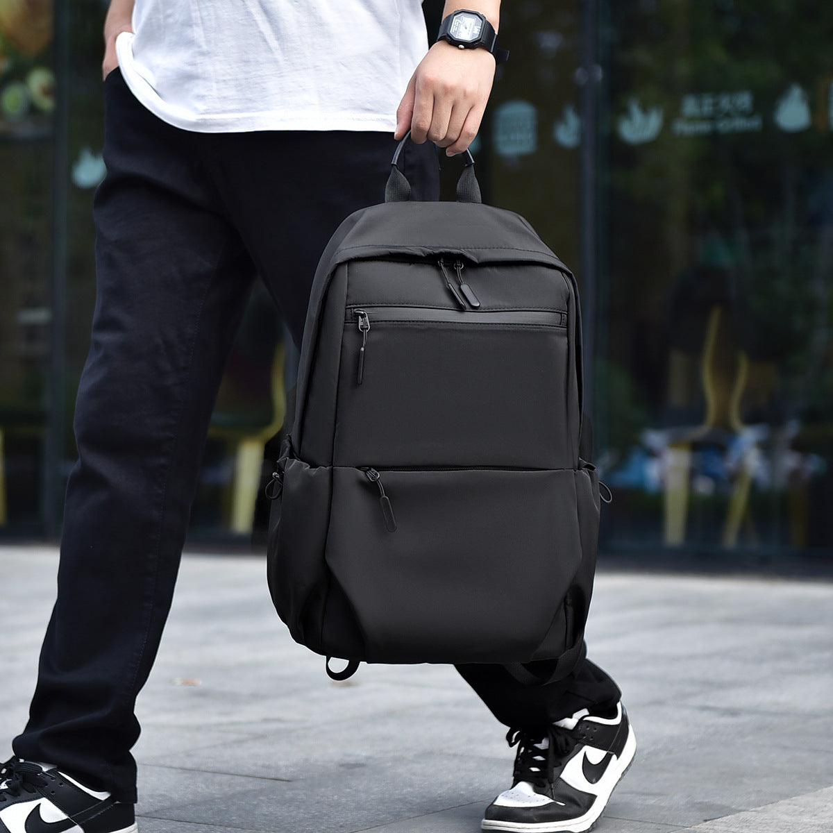 Praktischer Stadt-Rucksack mit Mehreren Fächern und Wasserdichtem Material Brehn
