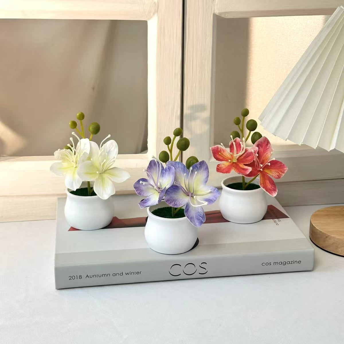 Elegantes Miniatur-Blumengesteck