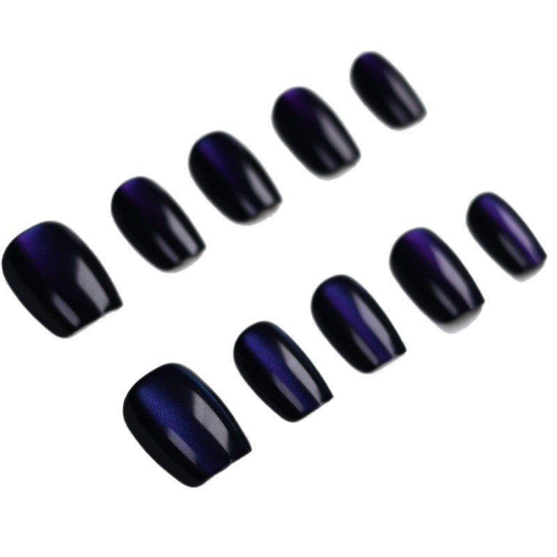 Hochglänzende Nagelmodellage Brehn