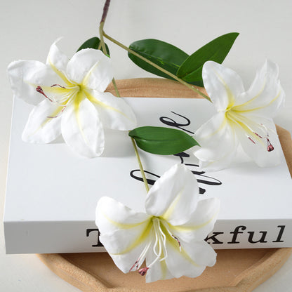 Elegante Seidenblumen Dekoration