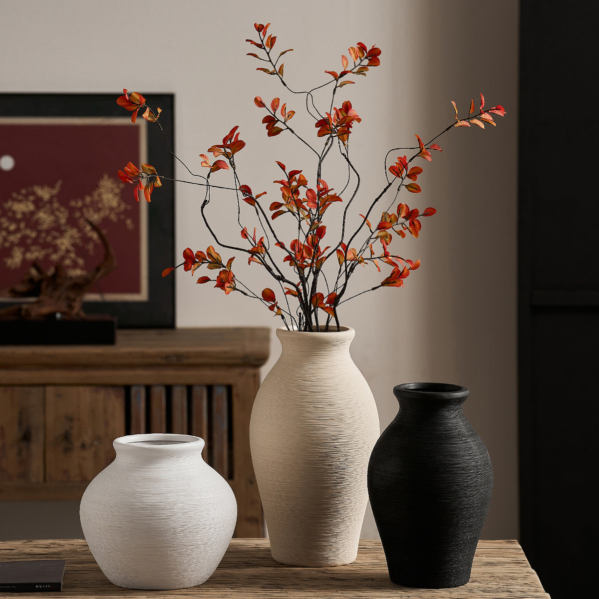 Elegante Keramikvase mit strukturiertem Design Brehn