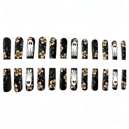 Premium Artistic Nail Design Brehn