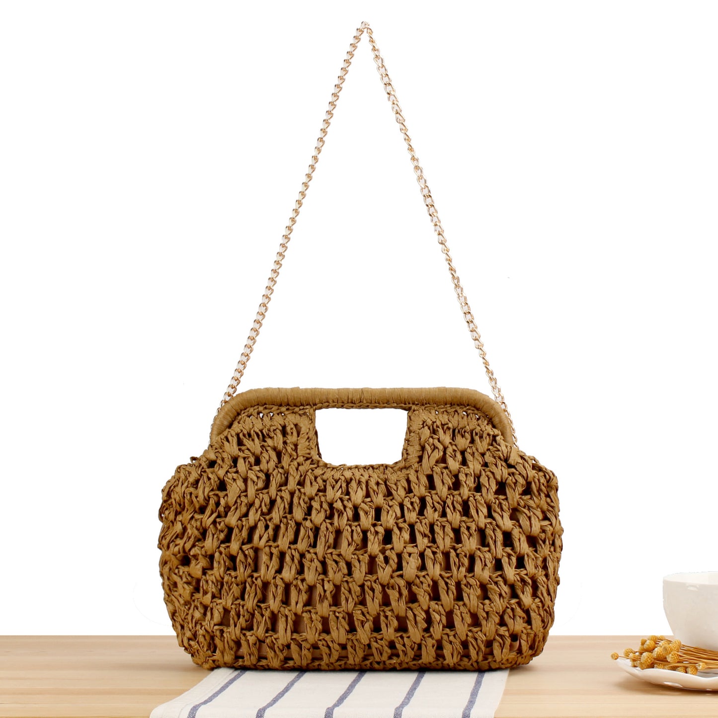 Strandschultertasche Aus Natürlichem Geflecht mit Eleganter Kettenverzierung Brehn