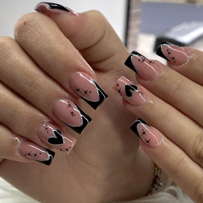 Gothic Herz-Akzent Nagelkunst Erweiterungen Brehn