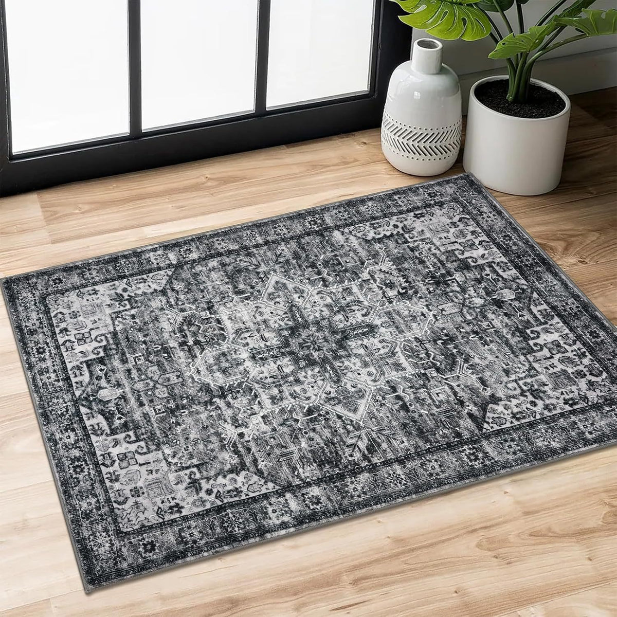 Vintage-inspirierter dekorativer Teppich