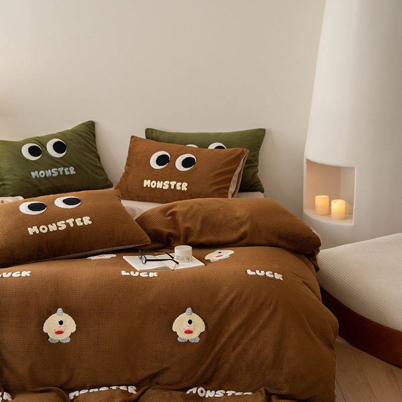 Kuschelige Wendebettwäsche-Set mit Monster-Stickerei