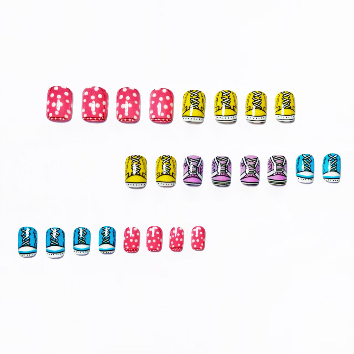 Kreative Sneaker Nageldesign Brehn