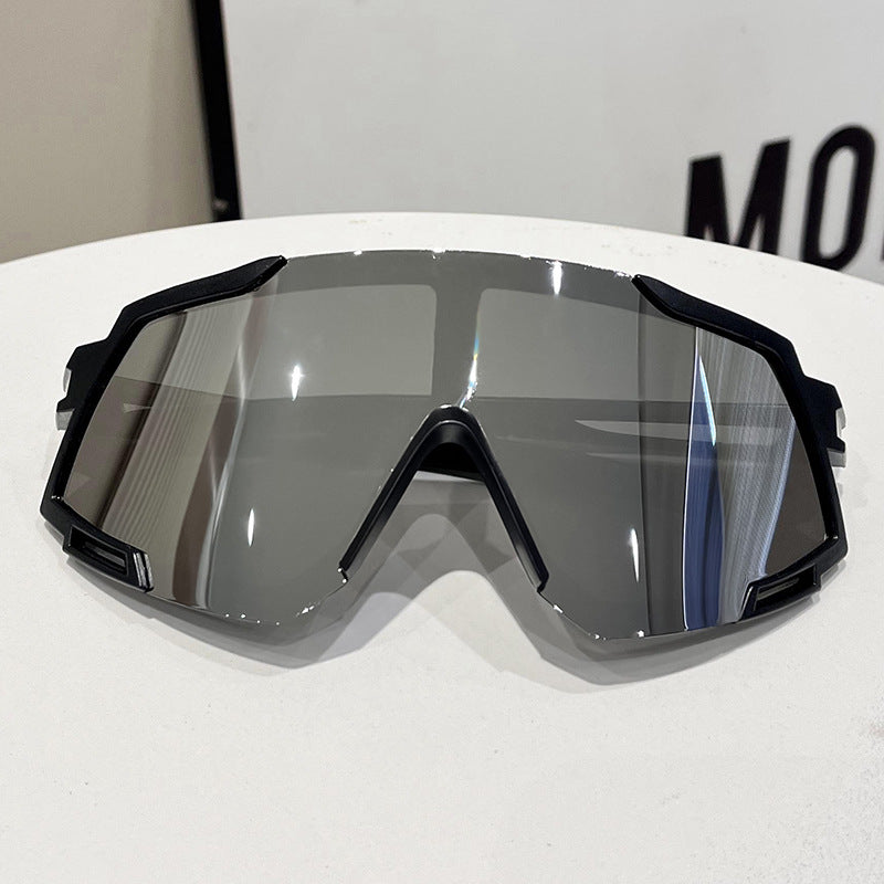 Herren Sportliche Rennbrille mit ergonomischem Design Brehn