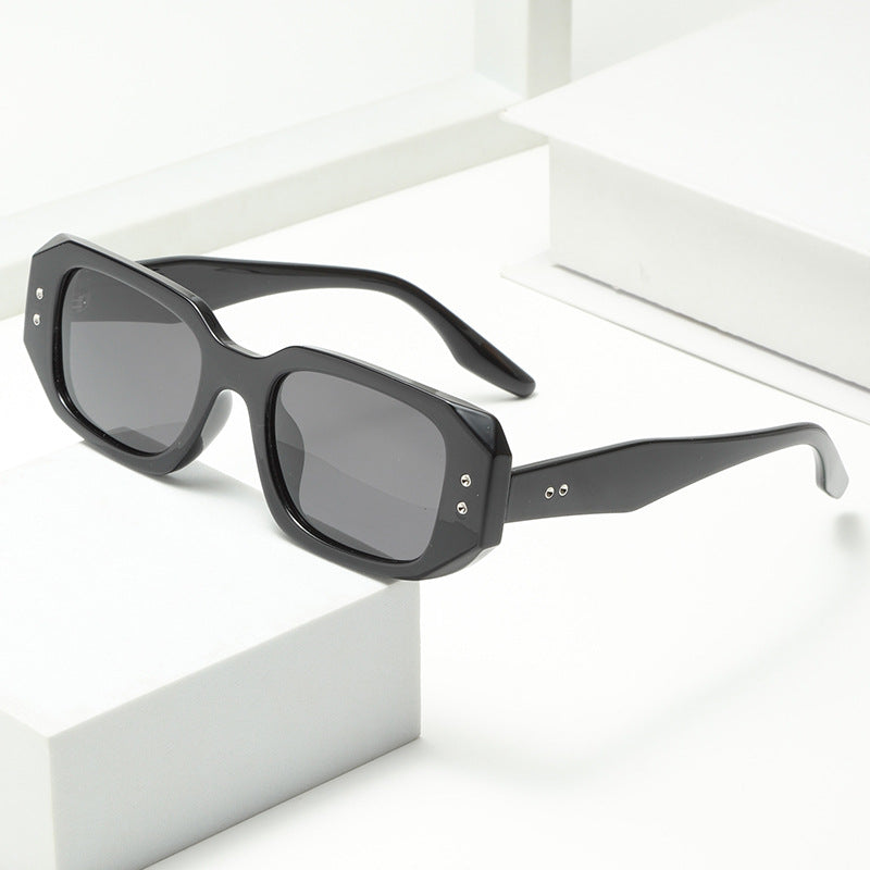 Damen modische oversized Sonnenbrille mit stilvollem Rahmen und UV-Schutz Brehn