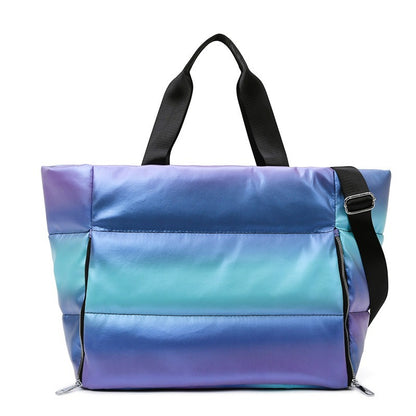 Stylish Minimalist Weekend Bag