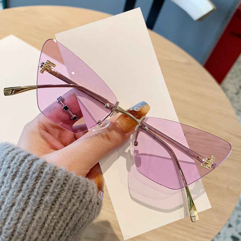 Damen Cat-Eye Sonnenbrille im modernem Design mit innovativem Rahmen Brehn
