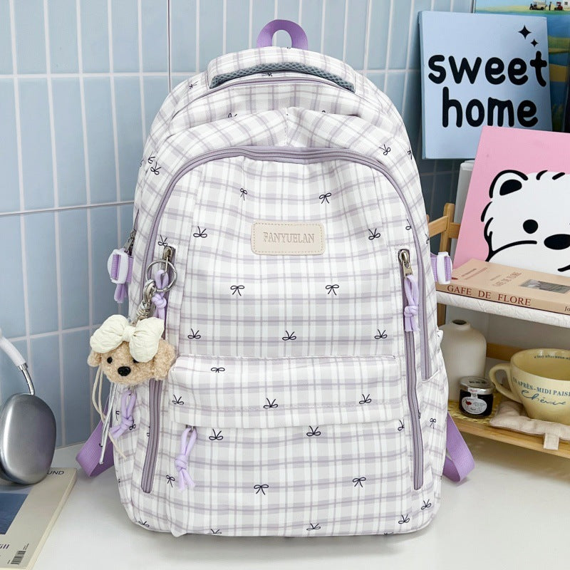 Süßer Rucksack mit Schleifenmuster