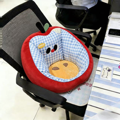 Weicher Babystuhl mit Apfel-Motiv und ergonomischem Stützkissen