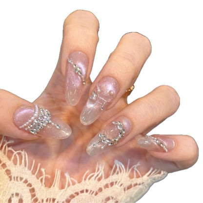 Künstlerisches Stiletto-Nagelkunst-Design Brehn