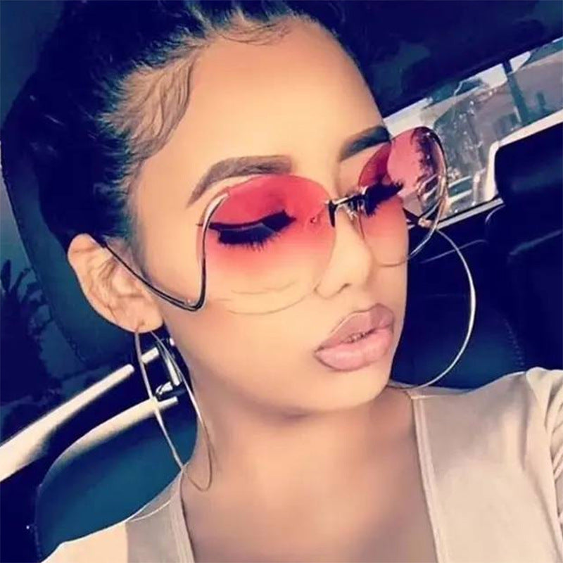 Damen luxuriöse Oversized-Sonnenbrille mit innovativem Rahmen und UV-Schutz Brehn