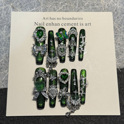 Dekoratives Press-On Nagelkunst Set