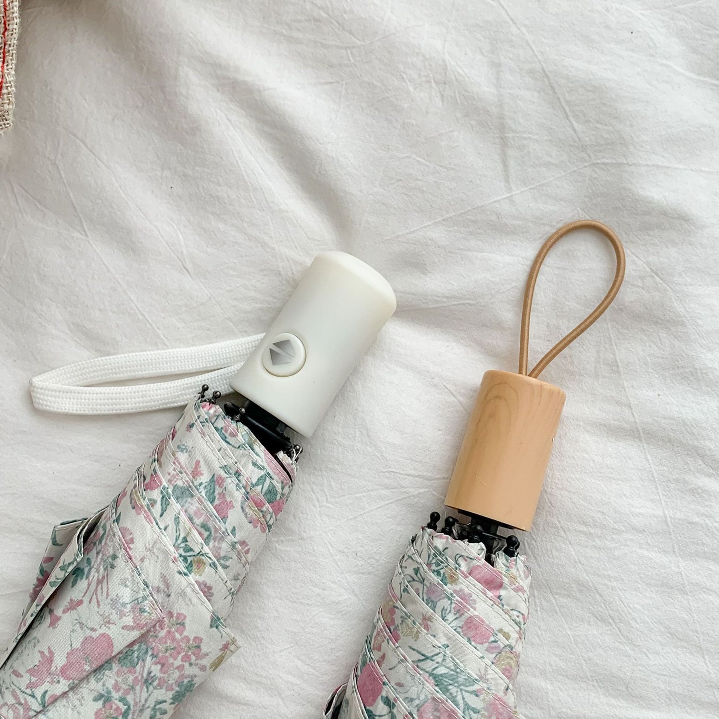 Damen Faltbarer Regenschirm mit detailliertem Blumenmuster Brehn