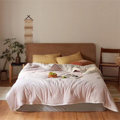Leichte Wendbare Steppdecke aus Mikrofaser mit soften Ziernähten