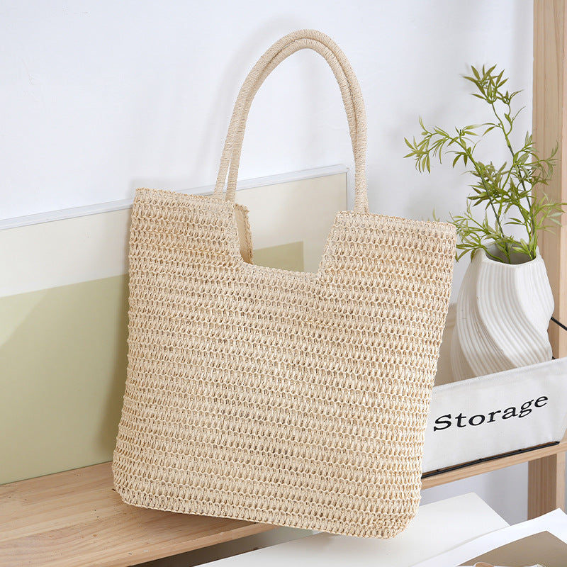 Handgefertigte Stroh-Tasche mit Modernem Design Brehn