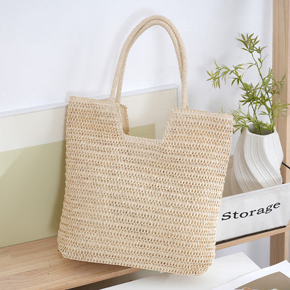 Handgefertigte Stroh-Tasche mit Modernem Design Brehn