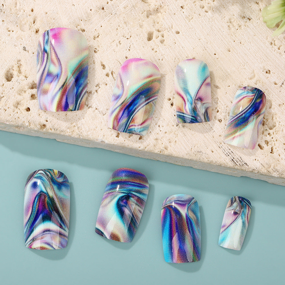 Kunstnagelset im modernen Marble-Design Brehn
