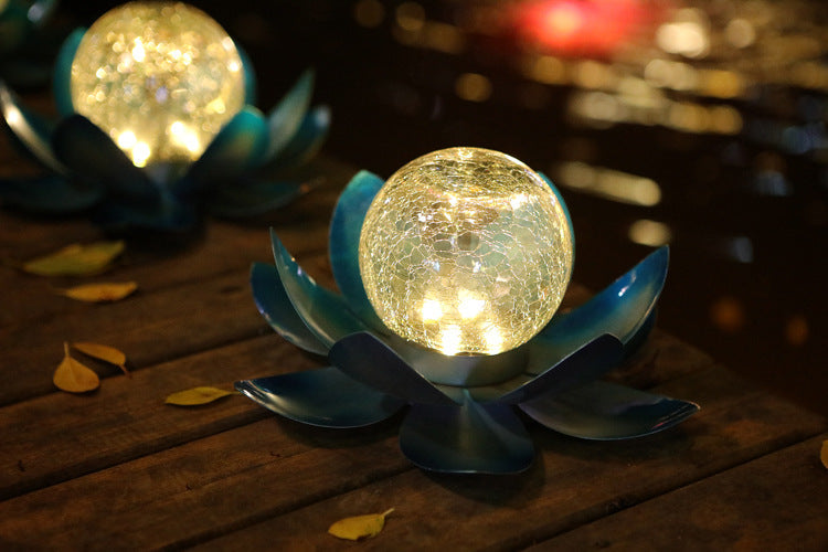 Solar Lotus Rissgartenlicht