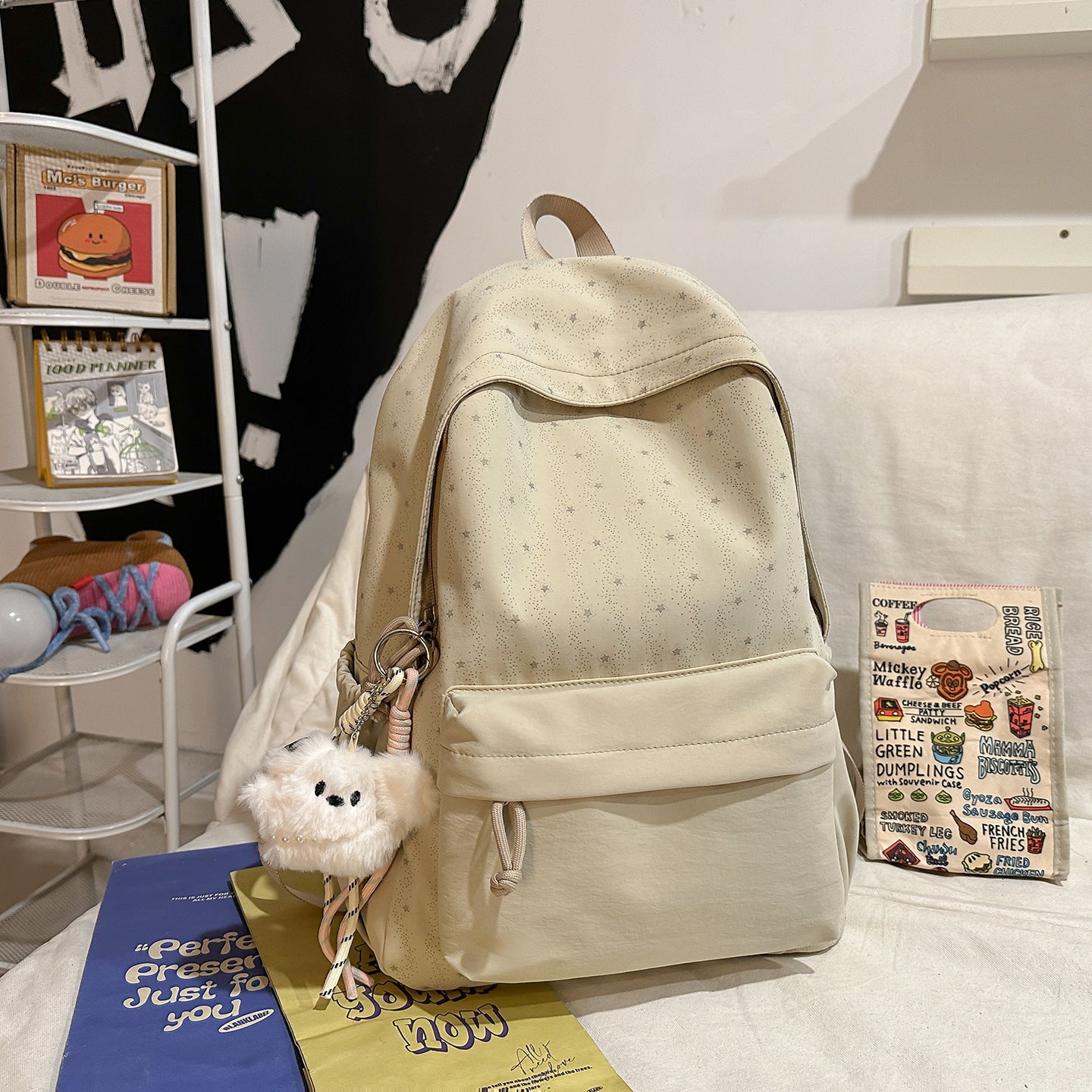 Rucksack mit Niedlichem Sternenmotiv und Praktischem Stauraum Brehn