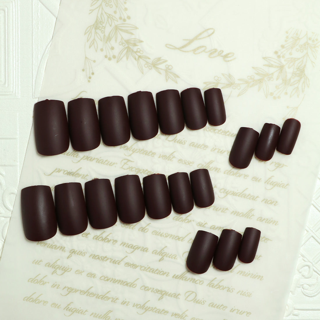 Premium Matte Finish Press-On Nails Brehn