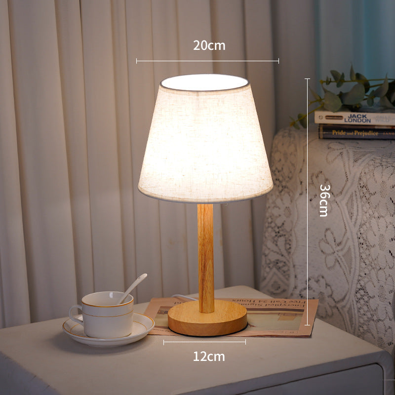 Elegante Stoffschirm Tischlampe