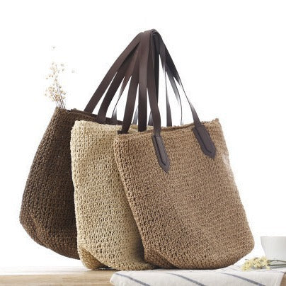 Handtasche Aus Geflochtenem Naturmaterial mit Robusten Ledergriffen Brehn