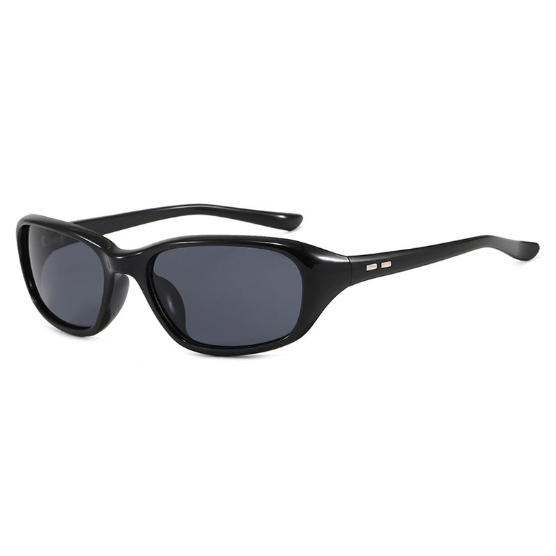 Damen sportliche Sonnenbrille mit breitem, ergonomischem Rahmen Brehn