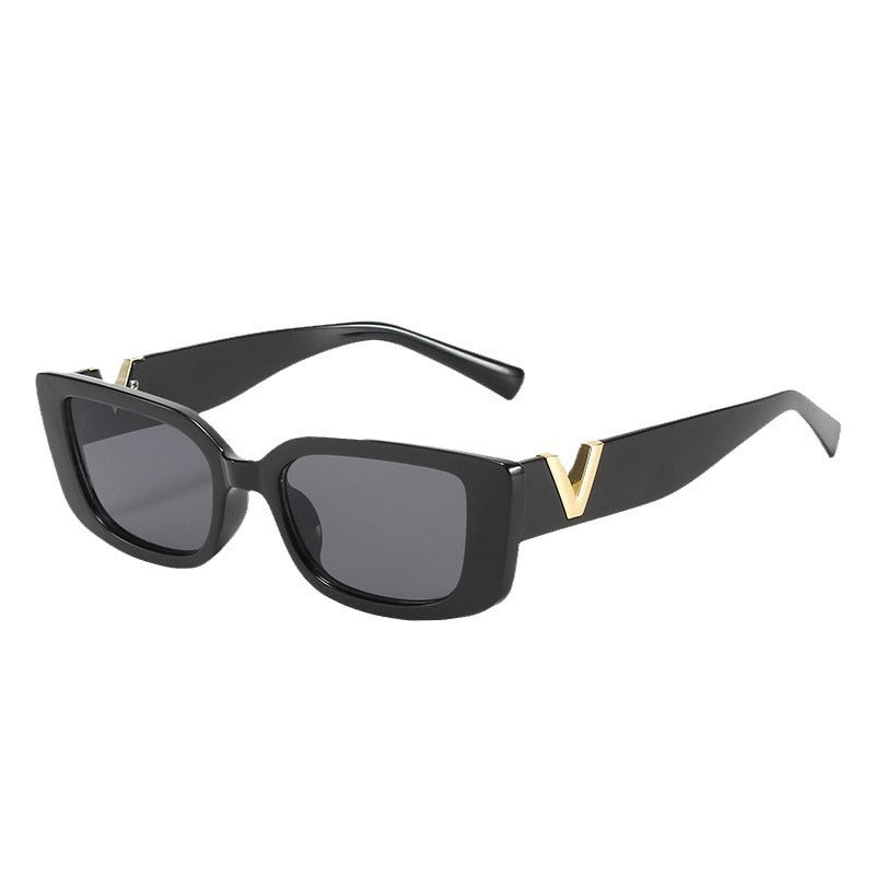 Damen modische Sonnenbrille im klaren Design Brehn