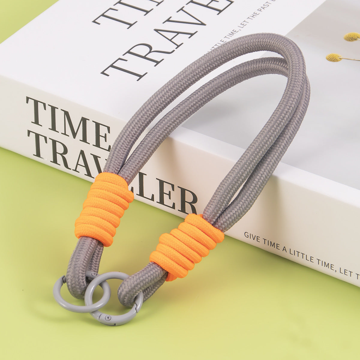 Modischer Paracord Schlüsselanhänger Brehn
