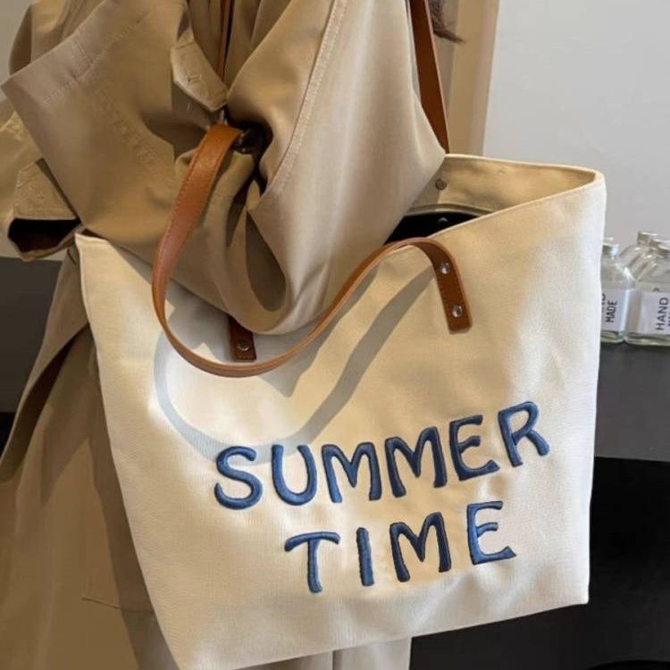 Strandtasche mit Gesticktem Sommermotiv Brehn
