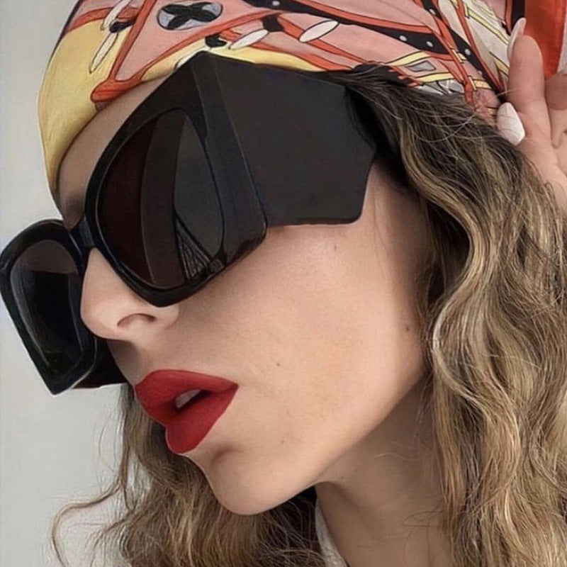 Damen oversized Sonnenbrille mit stylishem Katzenaugen-Rahmen Brehn