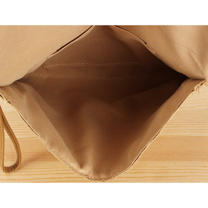 Handtasche Im Eleganten Geflochtenen Design Brehn