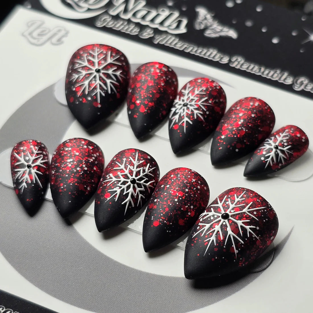Kunstnägel mit Schneeflocken Design Brehn