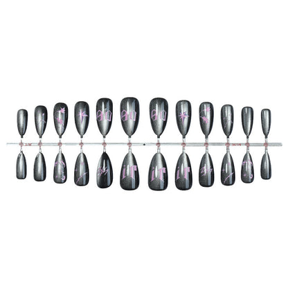 Kunstnagelset mit kreativen grafischen Designs Brehn